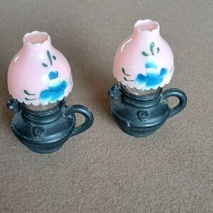 Vintage Metal Cast Iron Oil Lamp Salt and Pepper Shakers Pink Blue Flower